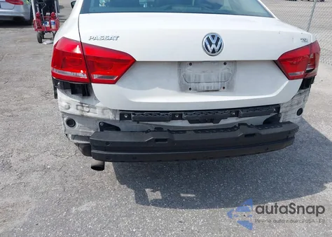2015 Volkswagen Passat 1.8T Wolfsburg Edition from USA, damaged, VIN 1VWAS7A38FC019092